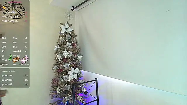 Sassy--Girl online show from December 2, 6:09 pm