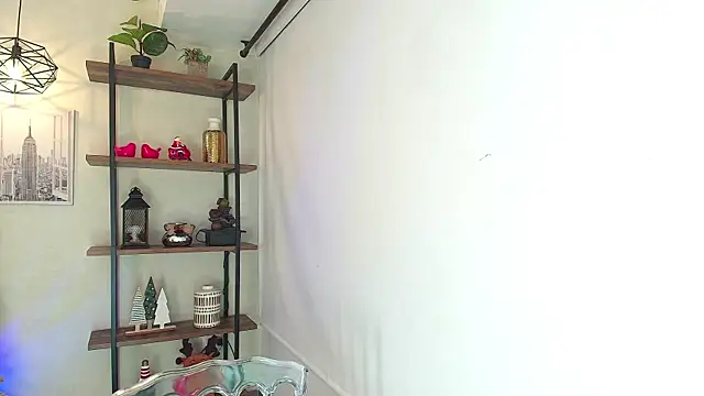 Sassy--Girl online show from December 1, 6:09 pm