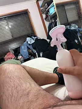 hairysmallcockguy online show from April 15, 9:26 am