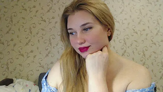 mmmPinUpGirl online show from February 24, 8:25 pm
