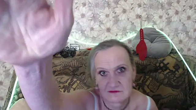 MissBekker online show from February 12, 3:06 am