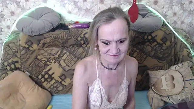 Snapshot of MissBekker chatting on November 30, 5:30 am MissBekker online show from November 30, 5:30 am