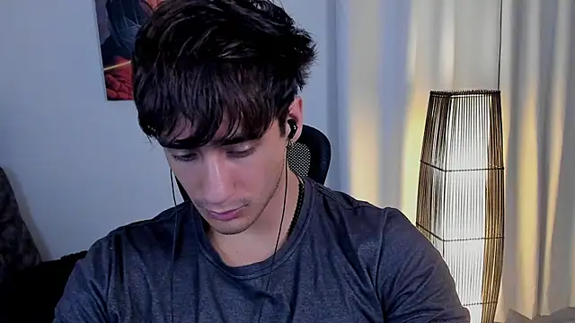 AlexRivera6 online show from April 3, 6:58 pm