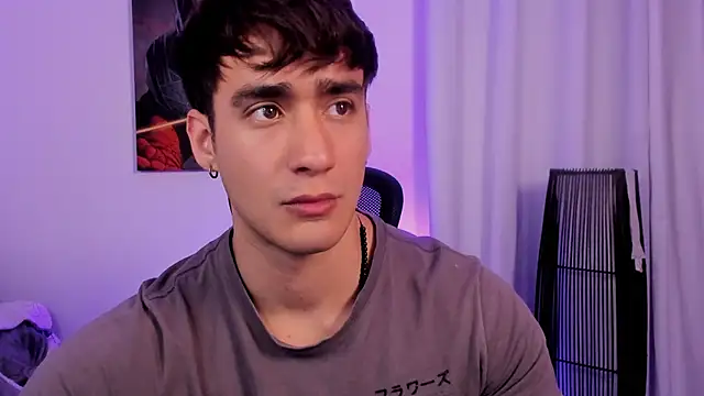 AlexRivera6 online show from March 4, 7:21 pm