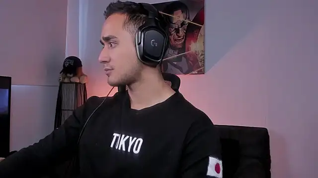 AlexRivera6 online show from February 1, 10:23 pm