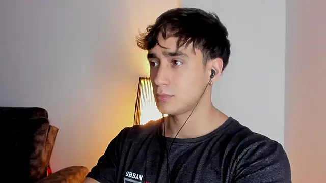 AlexRivera6 online show from December 16, 10:03 pm