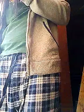 Snapshot of rodovlaz chatting on October 4, 5:47 pm rodovlaz online show from October 4, 5:47 pm