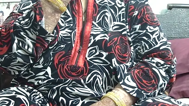 Kavya XX online show from November 24, 6:52 pm