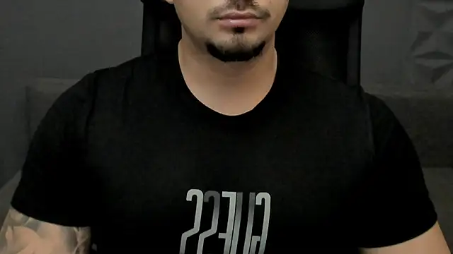 TonyWilcox online show from November 13, 5:44 am