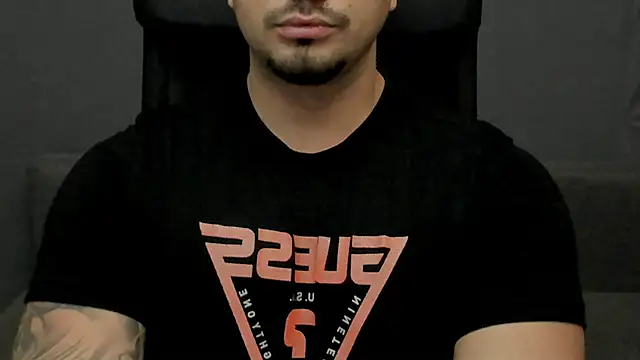 TonyWilcox online show from December 5, 6:01 am