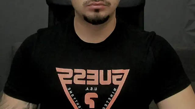 TonyWilcox online show from November 25, 5:19 am