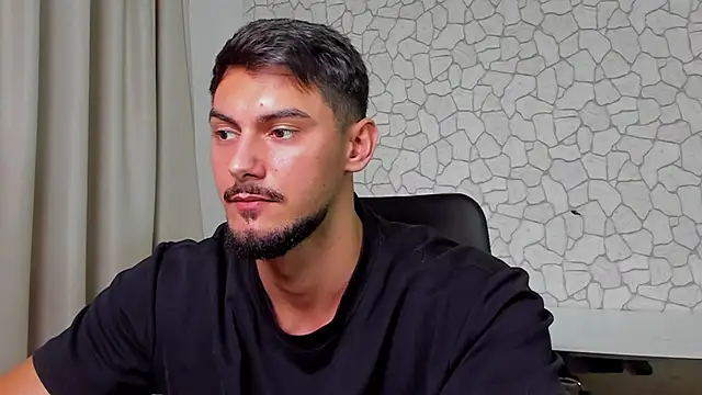 Snapshot of ClintMasters chatting on November 20, 7:53 am ClintMasters online show from November 20, 7:53 am