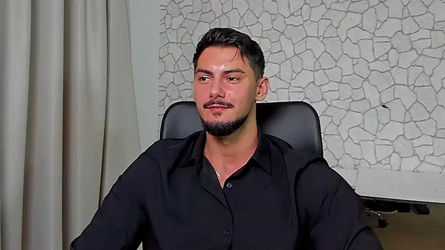 Snapshot of ClintMasters chatting on November 21, 6:56 am ClintMasters online show from November 21, 6:56 am