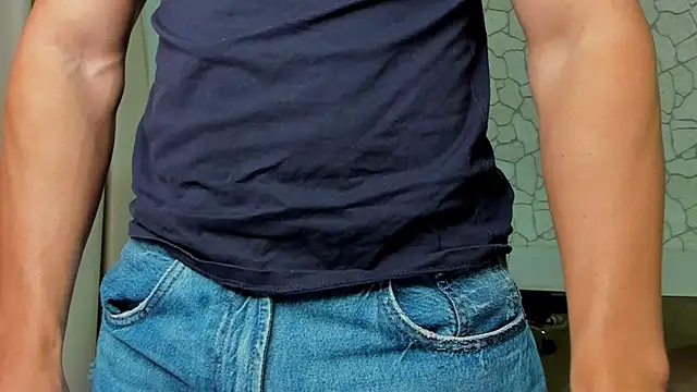 Snapshot of ClintMasters chatting on November 14, 6:28 am ClintMasters online show from November 14, 6:28 am