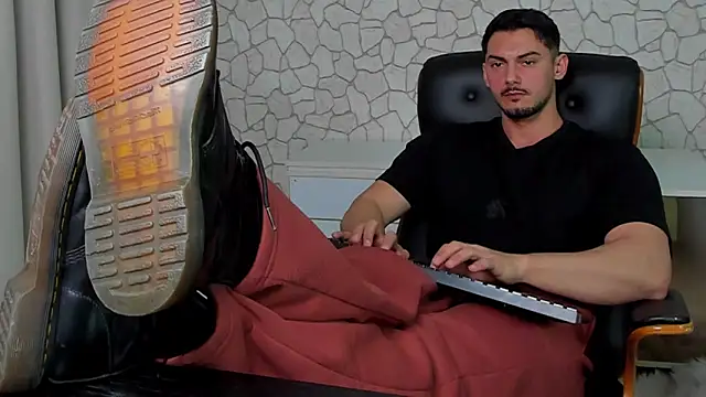 ClintMasters online show from February 9, 7:06 am