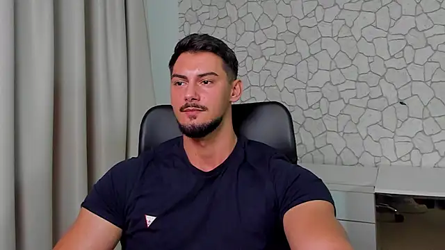 Snapshot of ClintMasters chatting on November 19, 5:29 am ClintMasters online show from November 19, 5:29 am