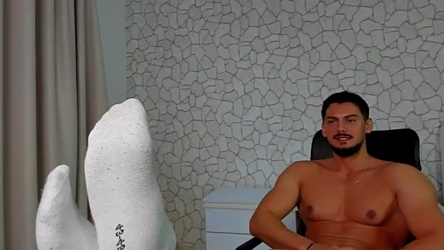 Snapshot of ClintMasters chatting on November 24, 6:35 am ClintMasters online show from November 24, 6:35 am