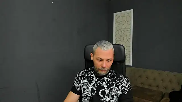 BrianHunts online show from December 19, 6:27 am