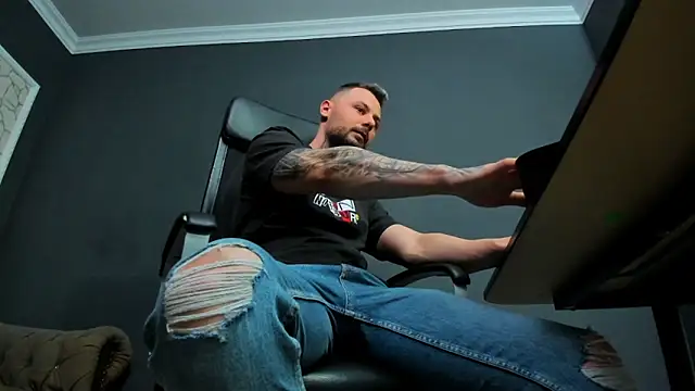 BrianHunts online show from March 7, 5:03 am