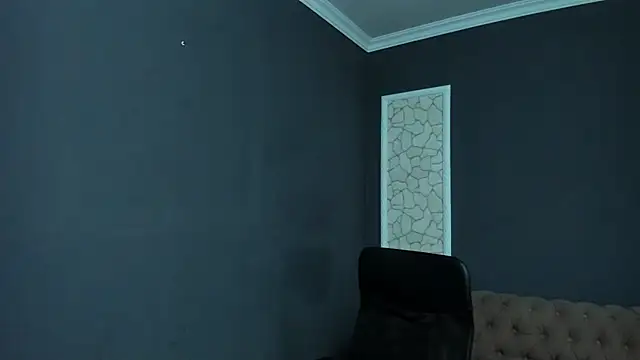 Snapshot of BrianHunts chatting on July 17, 4:53 am BrianHunts online show from July 17, 4:53 am