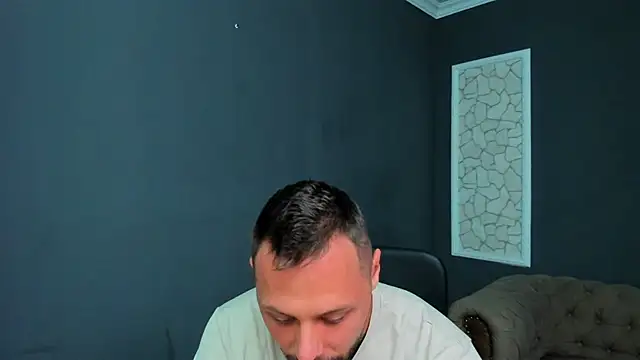Snapshot of BrianHunts chatting on July 12, 5:08 am BrianHunts online show from July 12, 5:08 am