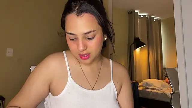 xSelena online show from January 11, 10:05 pm