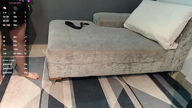 Funny room online show from March 9, 9:57 pm