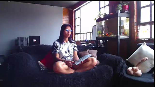 Snapshot of Sofynix chatting on February 17, 4:17 pm Sofynix online show from February 17, 4:17 pm