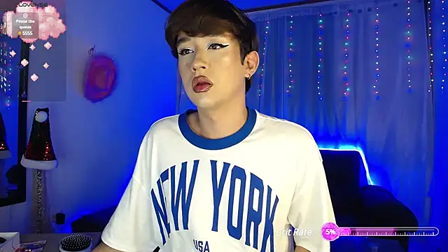 Snapshot of Chris_boy_ chatting on December 20, 9:54 am Chris boy online show from December 20, 9:54 am