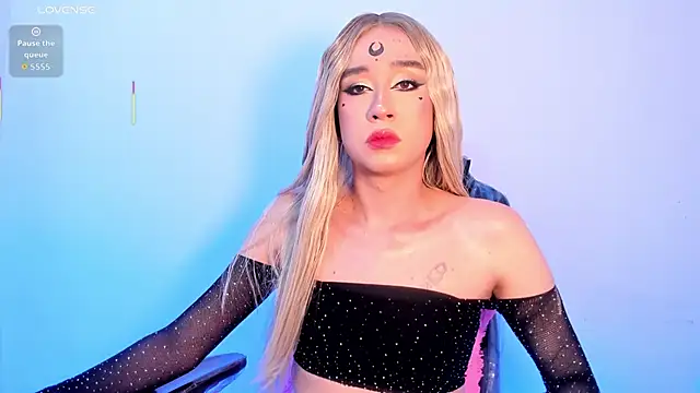 Snapshot of Chris_boy_ chatting on October 30, 4:33 am Chris boy online show from October 30, 4:33 am