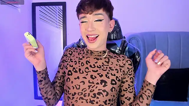 Chris boy  online show from February 20, 7:21 am