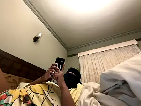 Snapshot of Submissive_Arab chatting on September 13, 8:20 pm Submissive Arab online show from September 13, 8:20 pm