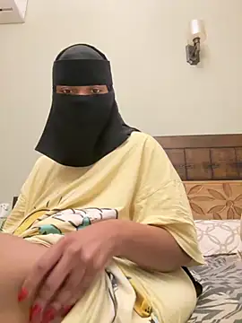 Snapshot of Submissive_Arab chatting on September 24, 11:06 am Submissive Arab online show from September 24, 11:06 am