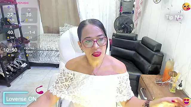 Chanel Doll  online show from January 16, 9:46 am