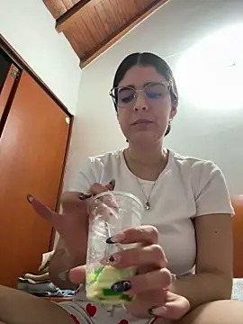  Niah  online show from February 7, 2:08 am