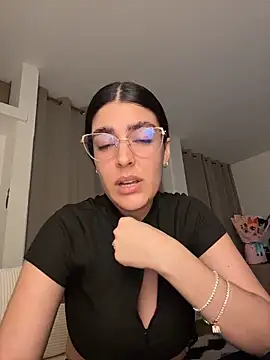  Niah  online show from April 20, 2:14 am