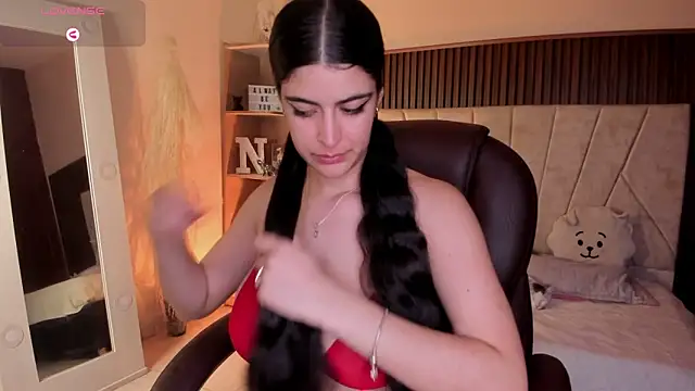  Niah  online show from November 6, 8:24 pm