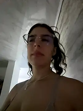 Snapshot of _Niah_ chatting on September 19, 11:42 pm Niah online show from September 19, 11:42 pm