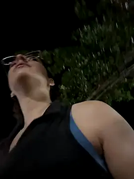  Niah  online show from November 1, 11:31 pm