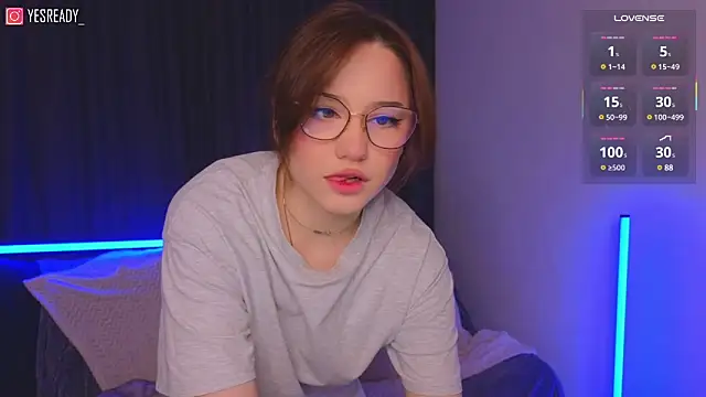 Snapshot of Eva_Doo chatting on February 11, 10:39 pm Eva Doo online show from February 11, 10:39 pm