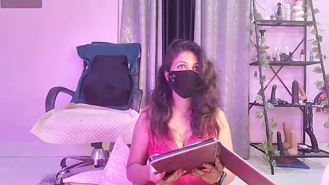 Snapshot of Naughty_nightz chatting on November 11, 5:08 pm Naughty nightz online show from November 11, 5:08 pm