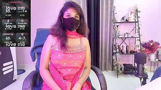 Snapshot of Naughty_nightz chatting on October 12, 4:52 pm Naughty nightz online show from October 12, 4:52 pm