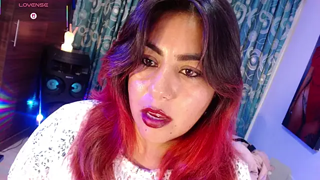 gatuwildhott online show from January 13, 7:29 pm