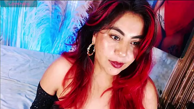 gatuwildhott online show from April 9, 9:43 pm