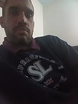 agustinosemperfi online show from July 8, 7:25 pm