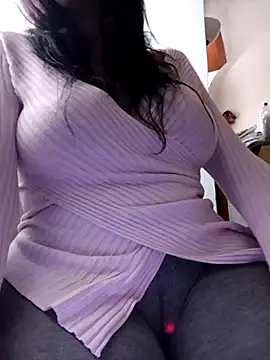 Snapshot of eva750 chatting on February 27, 3:59 pm eva750 online show from February 27, 3:59 pm