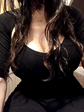 Snapshot of eva750 chatting on December 16, 4:22 pm eva750 online show from December 16, 4:22 pm