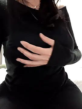 eva750 online show from February 10, 9:36 pm