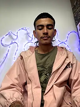 sorry-mom69 online show from November 20, 7:03 pm