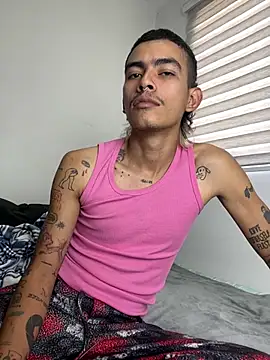 sorry-mom69 online show from April 14, 3:06 pm